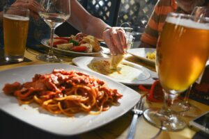 HACCP nella ristorazione: Adattamento e applicazione pratica